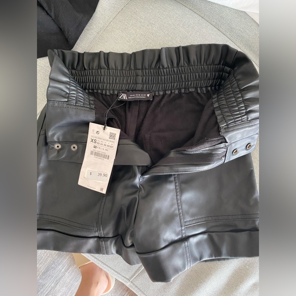 Zara Faux Leather High Rise Stretchy Shorts size XS NWT - Picture 6 of 8